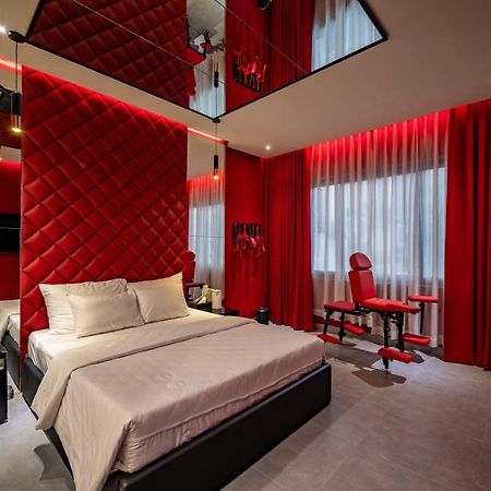 Aria Hotel Quan 10 Ho Chi Minh City Exterior photo